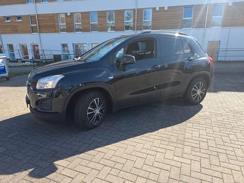 Gebraucht Chevrolet Trax LS 116 PS (85 kW) 2014 Schwarz SUV