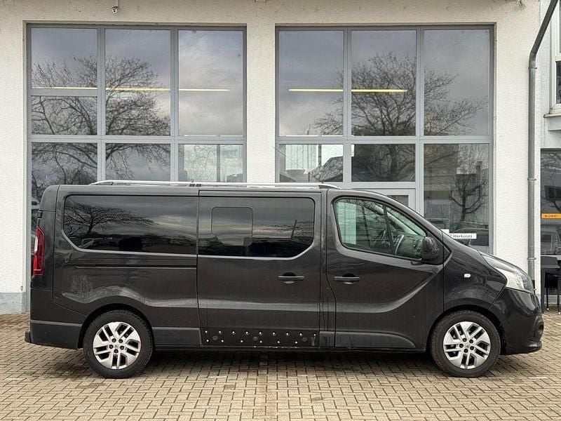 Gebraucht Renault Trafic 125 PS (91 kW) 2017 Schwarz Van / Kleinbus
