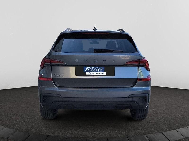 Neu Skoda Kamiq Comfort 150 PS (110 kW) 2026 Graphitegrau metallic SUV