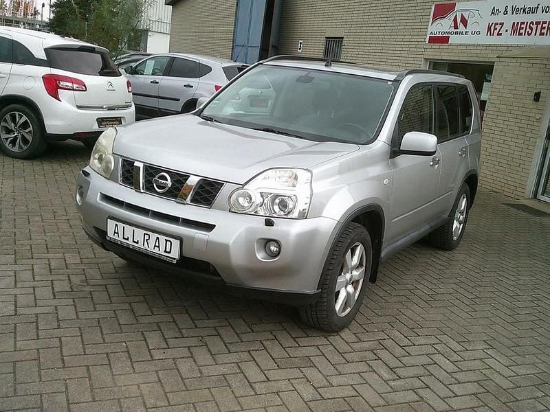 Silber Gebraucht 2007 Nissan X-Trail SUV | 7.990 € (Fairer Preis) - Bild 1/4