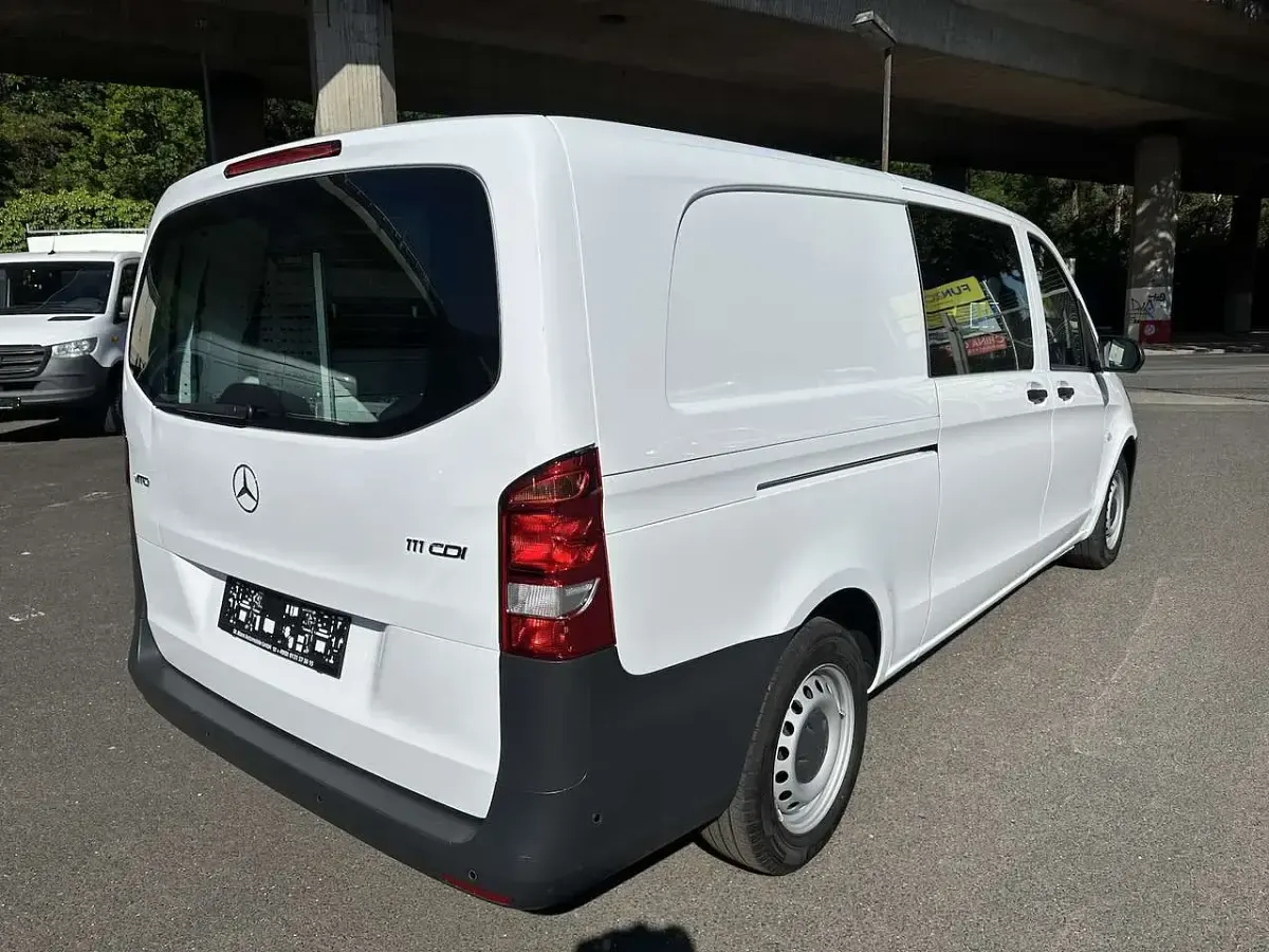 Gebraucht Mercedes Vito 114 PS (83 kW) 2019 Weiß Van