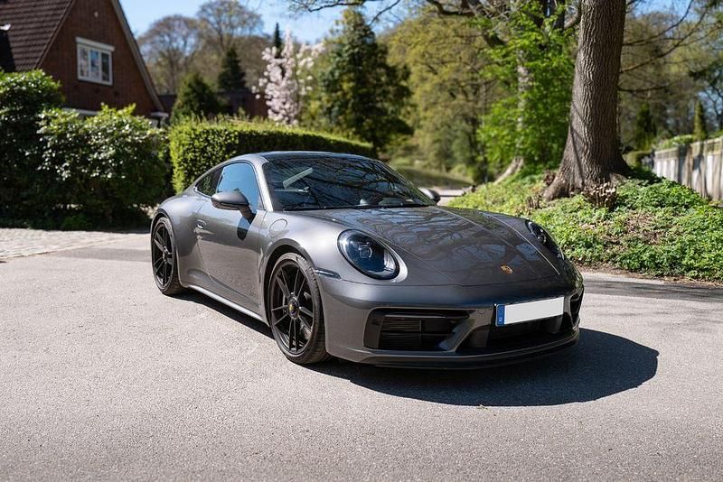 Gebraucht Porsche 992 480 PS (353 kW) 2024 Grau Coupé