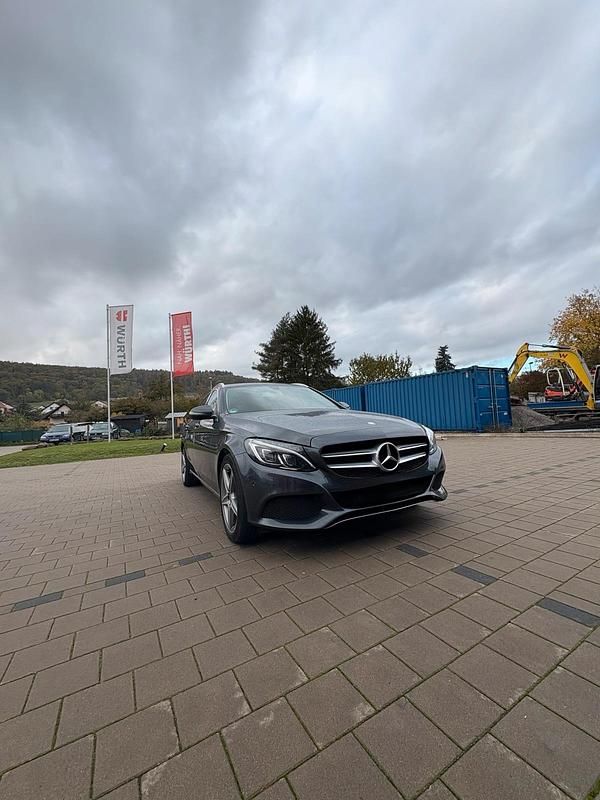Blau Gebraucht 2015 Mercedes C250 Avantgarde Kombi | 17.499 € (Fairer Preis) - Bild 1/4