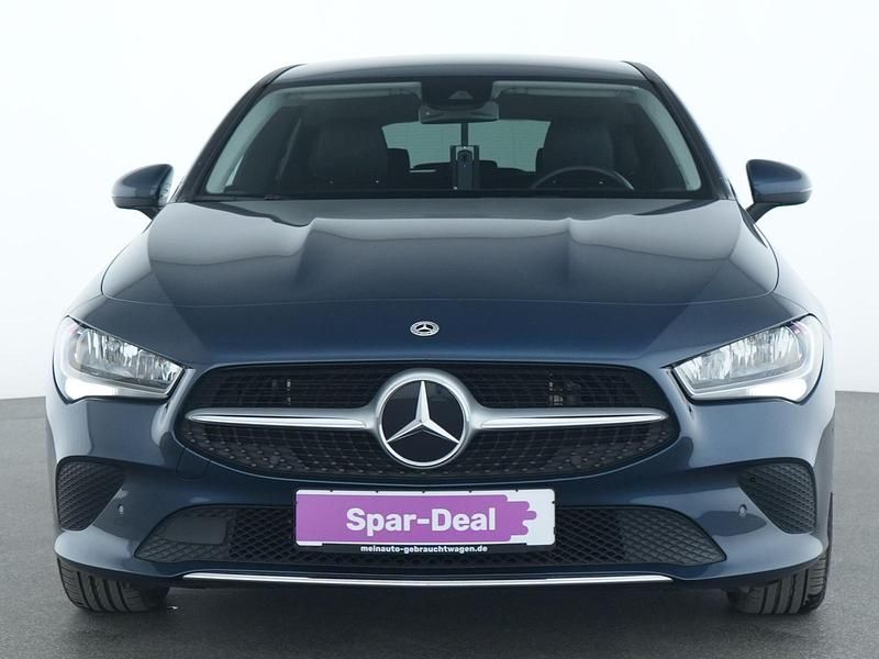 Gebraucht Mercedes CLA250e Shooting Brake Progressive 218 PS (160 kW) 2022 Blau Kombi