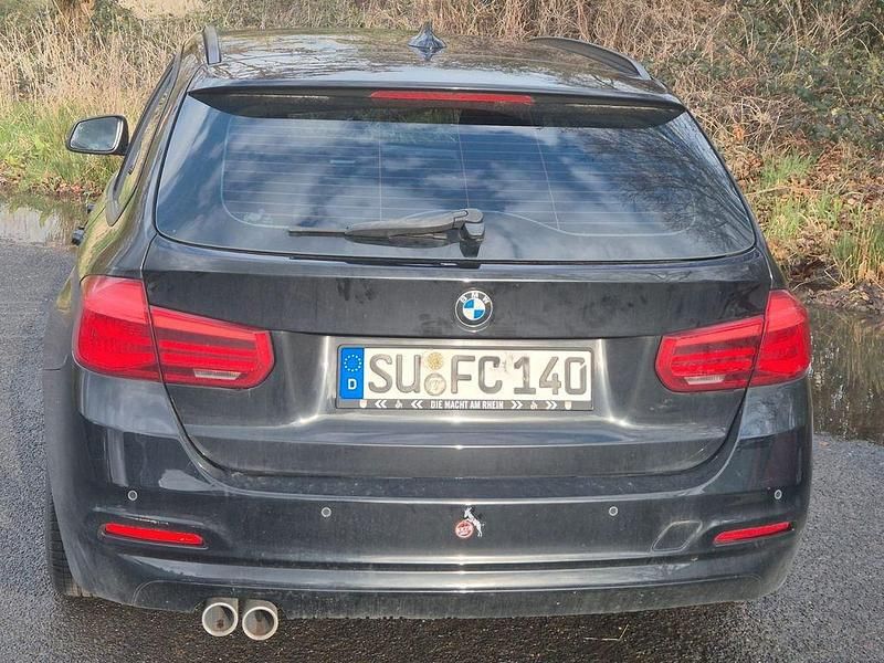 Usata BMW 320 190 CV (139 kW) 2017 Nero Station wagon