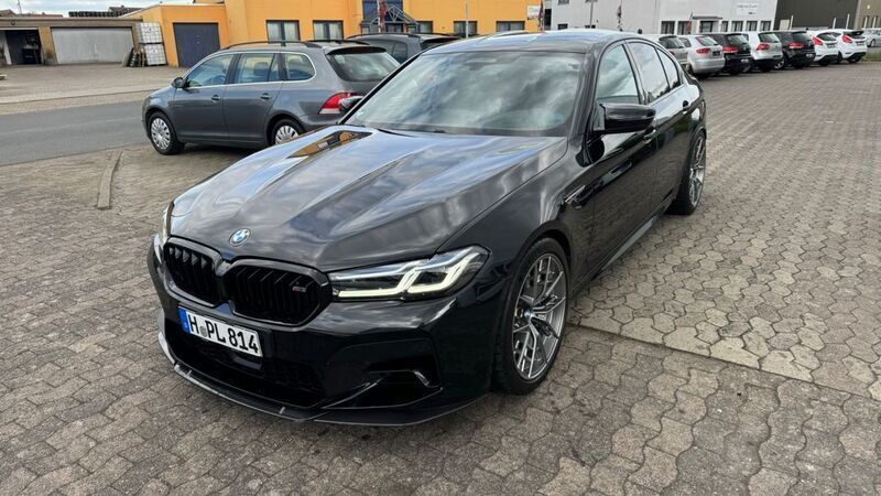 Black sapphire metallic Gebraucht 2022 BMW M5 Performance Limousine | 76.000 € - Bild 1/4