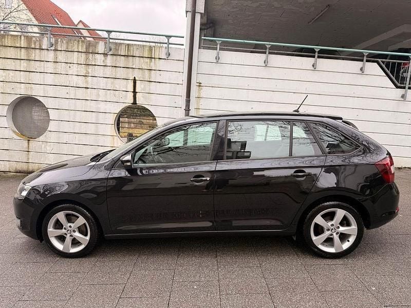 Gebraucht Skoda Rapid 110 PS (80 kW) 2017 Schwarz Kleinwagen