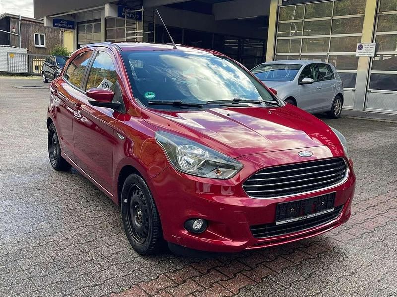 Gebraucht Ford Ka 86 PS (63 kW) 2017 Rot Kleinwagen