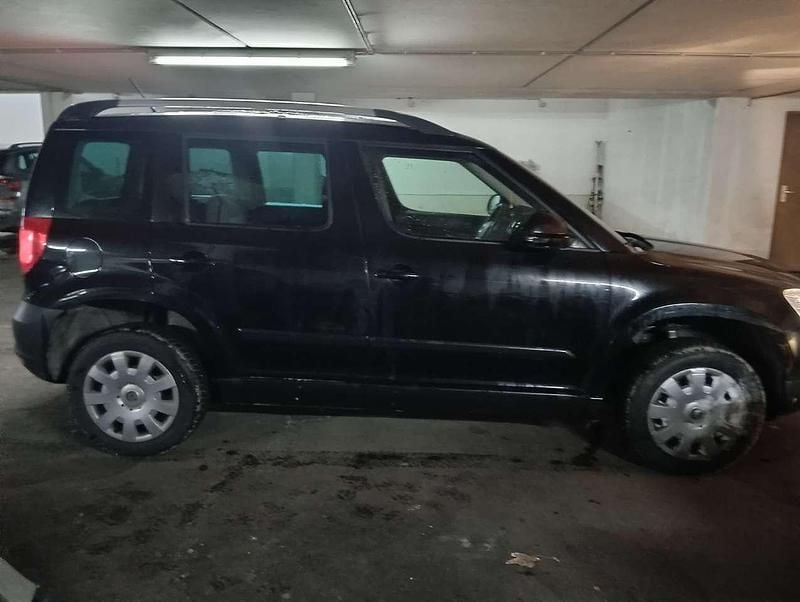 Gebraucht Skoda Yeti Elegance 105 PS (77 kW) 2013 SUV