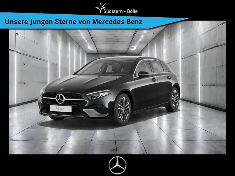 Schwarz Gebraucht 2024 Mercedes A180 Progressive Limousine | 27.460 € (Guter Preis) - Bild 1/4