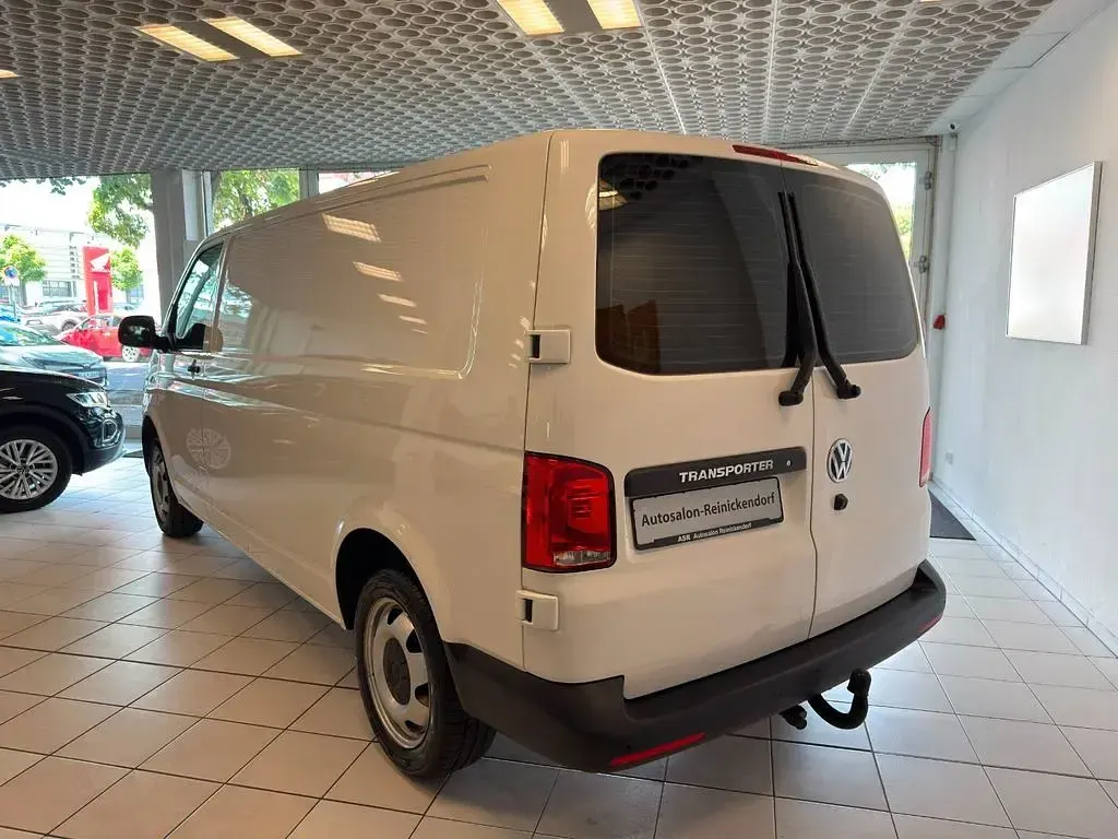 Gebraucht VW Transporter 110 PS (80 kW) 2024 Candyweiss Van