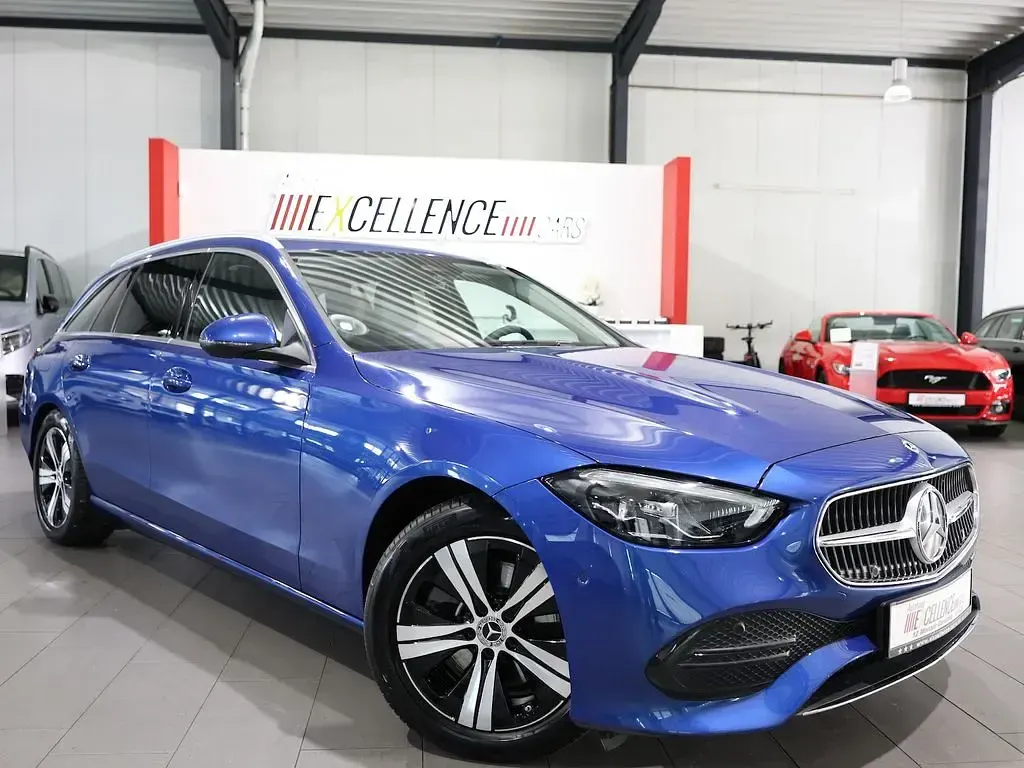 Gebraucht Mercedes C200 Advanced 163 PS (119 kW) 2024 Blau Limousine