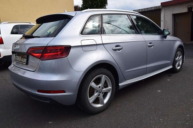 Gebraucht Audi A3 Sport 204 PS (150 kW) 2016 Florettsilber metallic Limousine