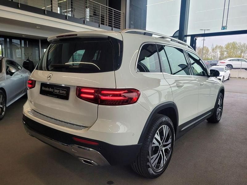 Gebraucht Mercedes GLB200 Advanced 164 PS (120 kW) 2025 Weiß SUV