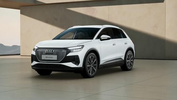 Gebraucht Audi Q4 e-tron Ambiente 210 kW (286 PS) 2025 Gletscherweiss SUV