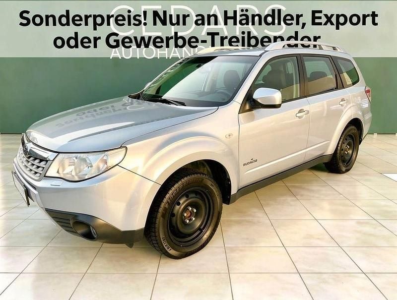 Gebraucht Subaru Forester Active 150 PS (110 kW) 2013 Silber SUV