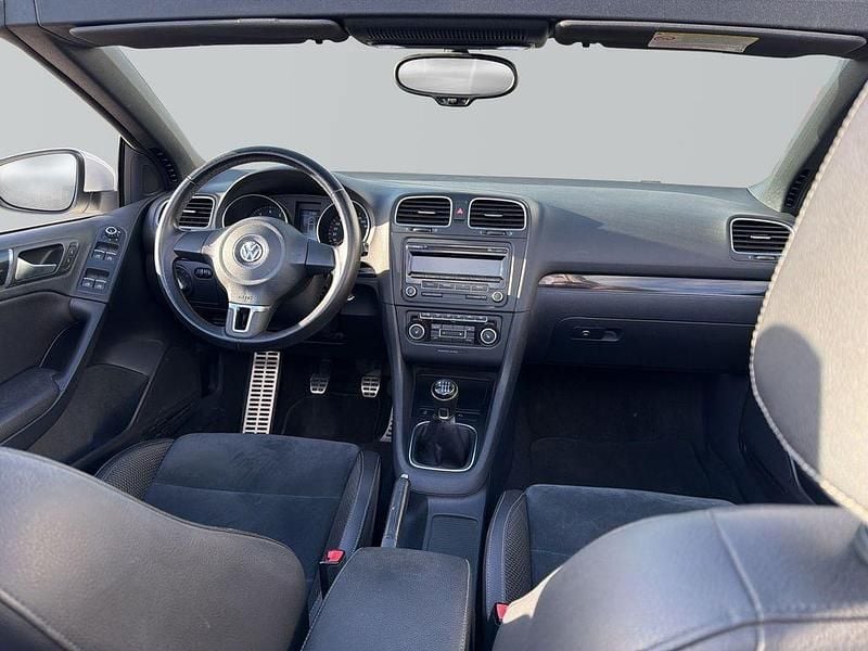 Gebraucht VW Golf Cabriolet Style 160 PS (117 kW) 2012 Weiß Cabrio