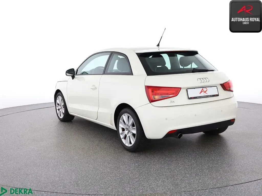 Gebraucht Audi A1 Ambition 86 PS (63 kW) 2011 Amalfiweiss Kleinwagen