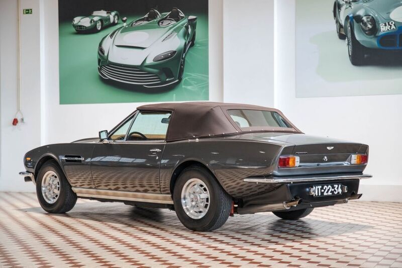 Gebraucht Aston Martin V8 310 PS (228 kW) 1982 Grau Coupé