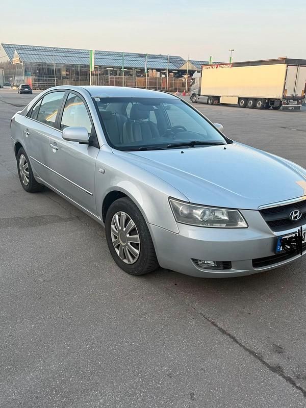 Gebraucht Hyundai Sonata 235 PS (172 kW) 2006 Grau Limousine