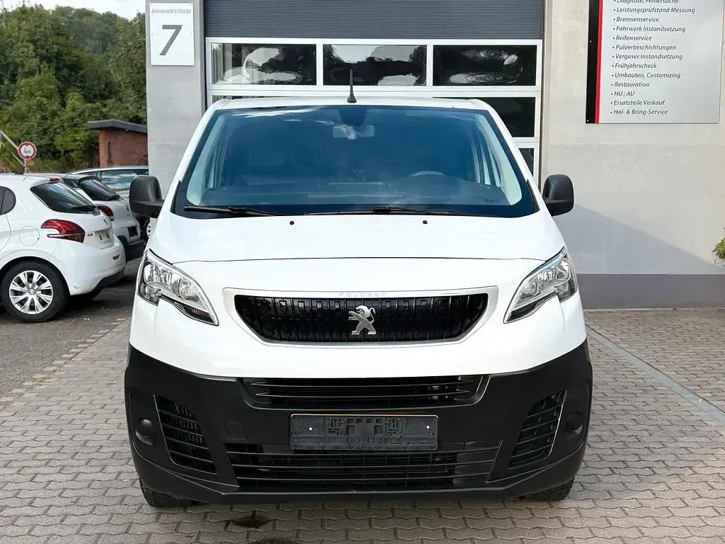 Gebraucht Peugeot Expert 120 PS (88 kW) 2020 Weiß Van