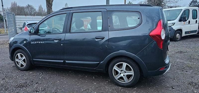 Gebraucht Dacia Lodgy Stepway 109 PS (80 kW) 2016 Grau Van / Kleinbus