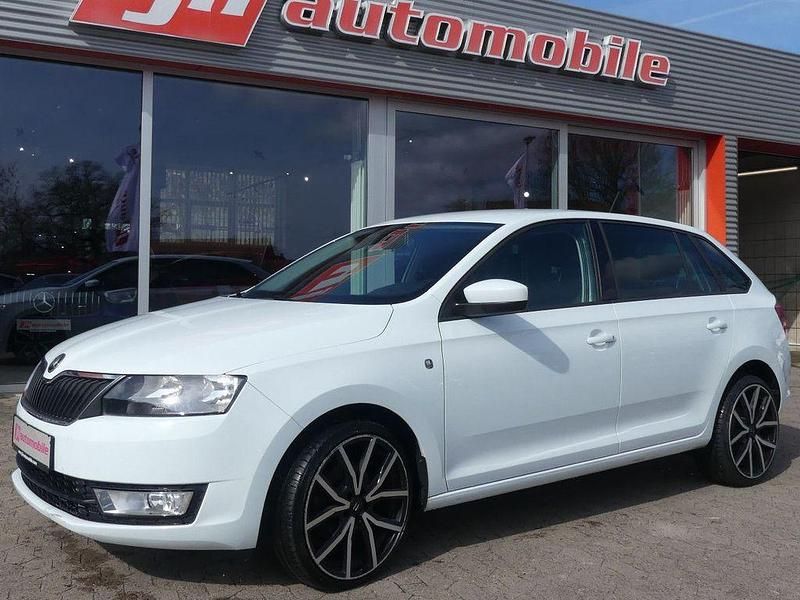 Gebraucht Skoda Rapid Ambition 105 PS (77 kW) 2015 Weiß Kleinwagen