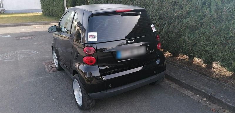 Gebraucht Smart ForTwo Coupé 61 PS (44 kW) 2009 Schwarz Coupé