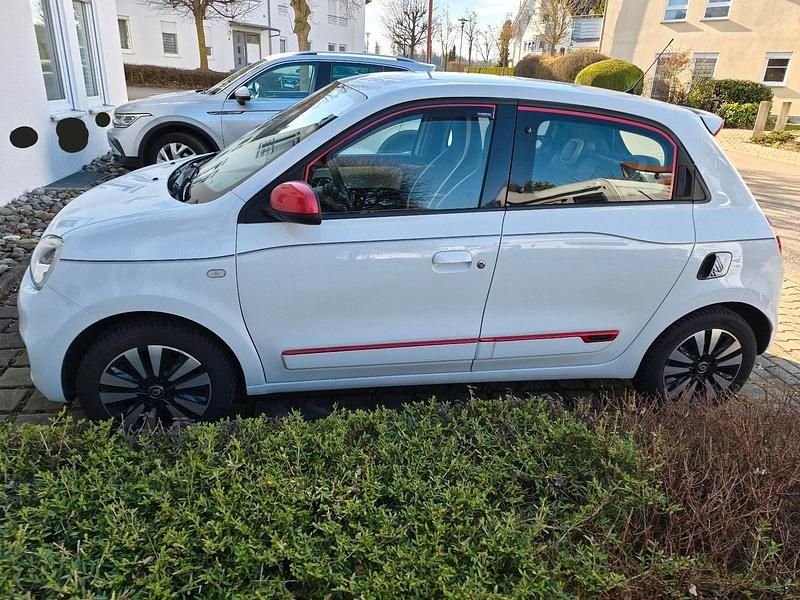 Gebraucht Renault Twingo Intens 65 PS (47 kW) 2021 Weiß Kleinwagen