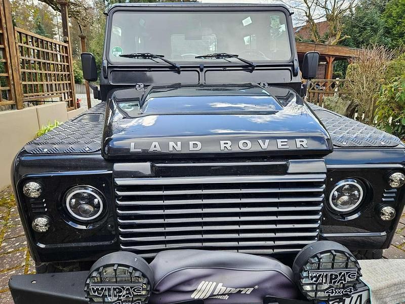 Gebraucht Land Rover Defender 122 PS (89 kW) 2009 Schwarz SUV
