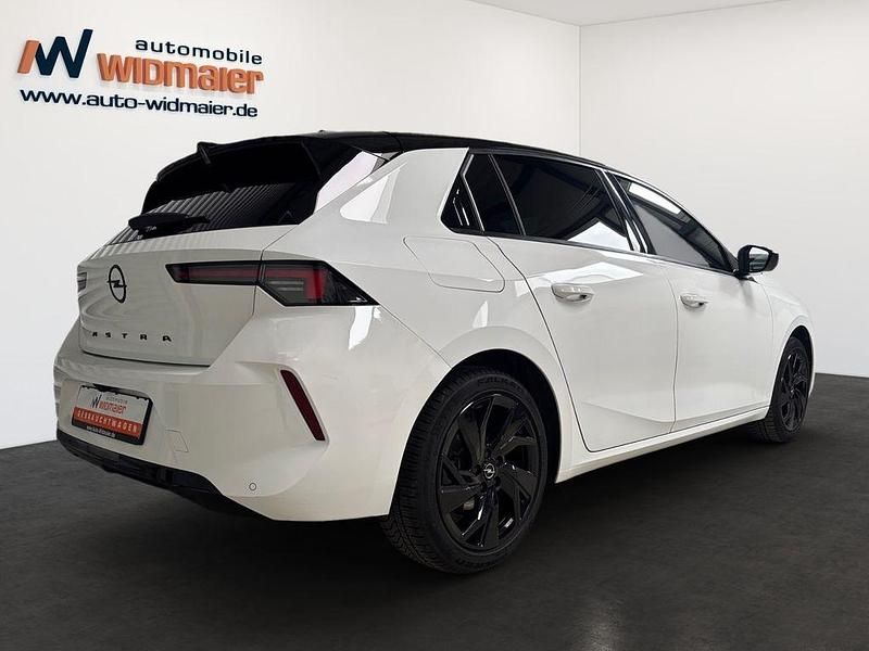 Gebraucht Opel Astra 131 PS (96 kW) 2024 Weiß Limousine