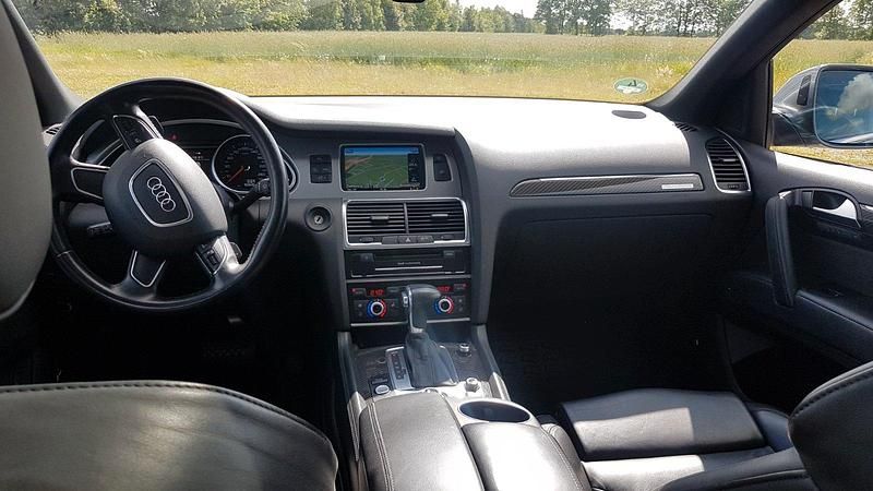 Second-hand Audi Q7 Advanced Plus 340 CP (250 kW) 2014 Gri SUV