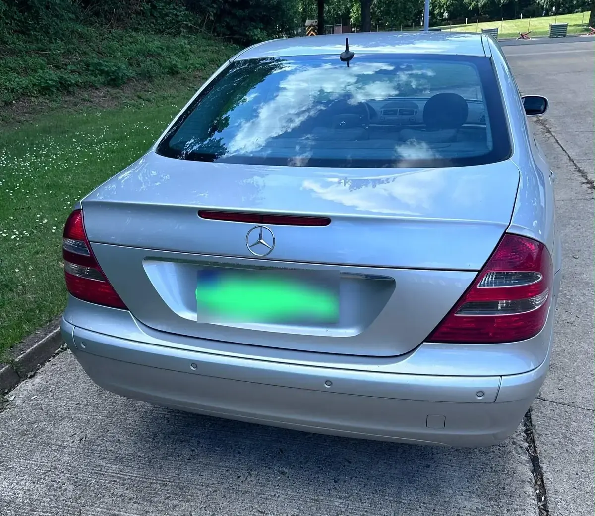 Gebraucht Mercedes E200 163 PS (119 kW) 2004 Silber Limousine