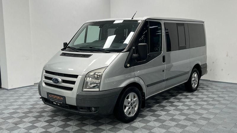 Używany Ford Transit Nugget 140 KM (102 kW) 2010 Srebrny Minivan