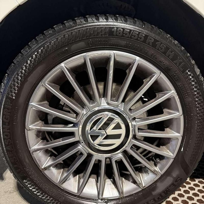 Gebraucht VW up! 60 PS (44 kW) 2013 Weiß Kleinwagen