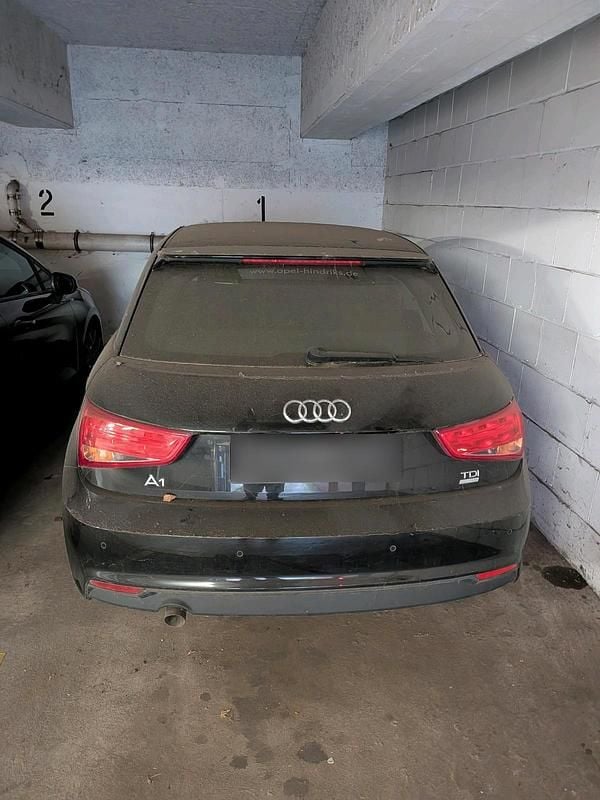 Gebraucht Audi A1 90 PS (66 kW) 2015 Schwarz Kleinwagen