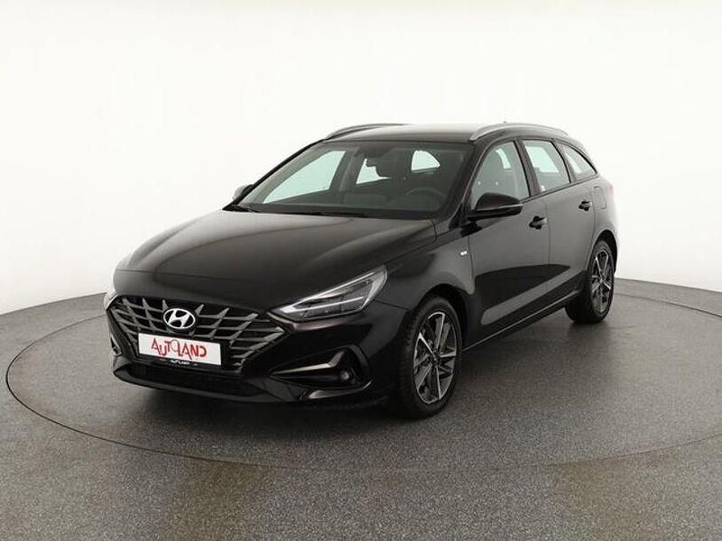 Schwarz Gebraucht 2024 Hyundai i30 Kombi | 23.490 € (Fairer Preis) - Bild 1/4