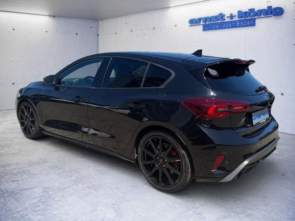 Gebraucht Ford Focus ST 280 PS (205 kW) 2024 Agate black metallic Limousine