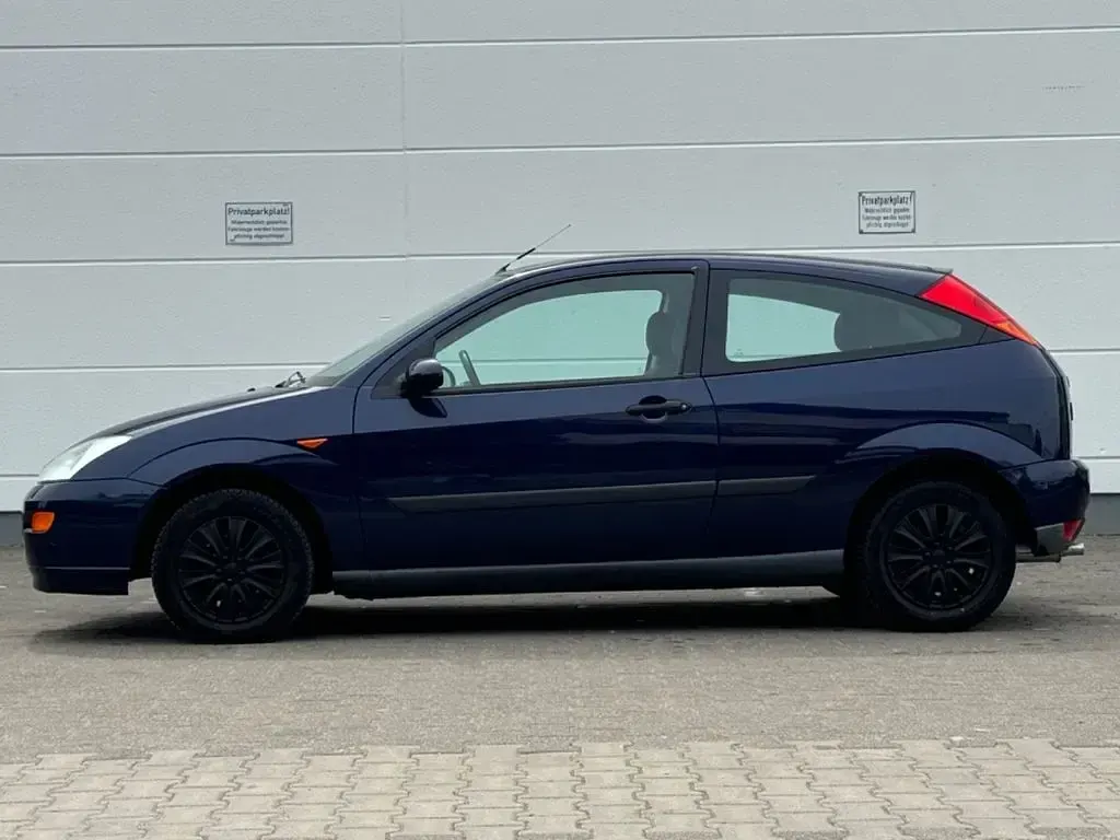 Gebraucht Ford Focus 101 PS (74 kW) 1999 Blau Limousine