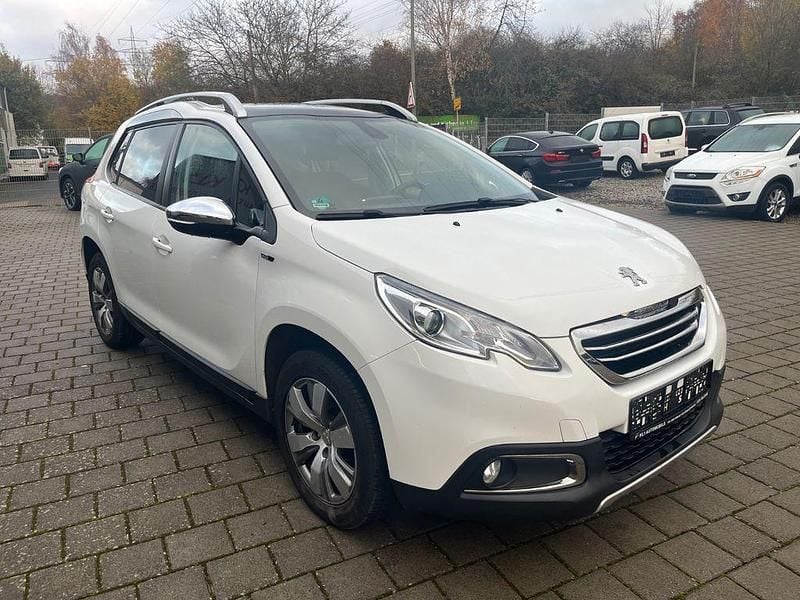 Gebraucht Peugeot 2008 Style 99 PS (72 kW) 2016 Weiß SUV