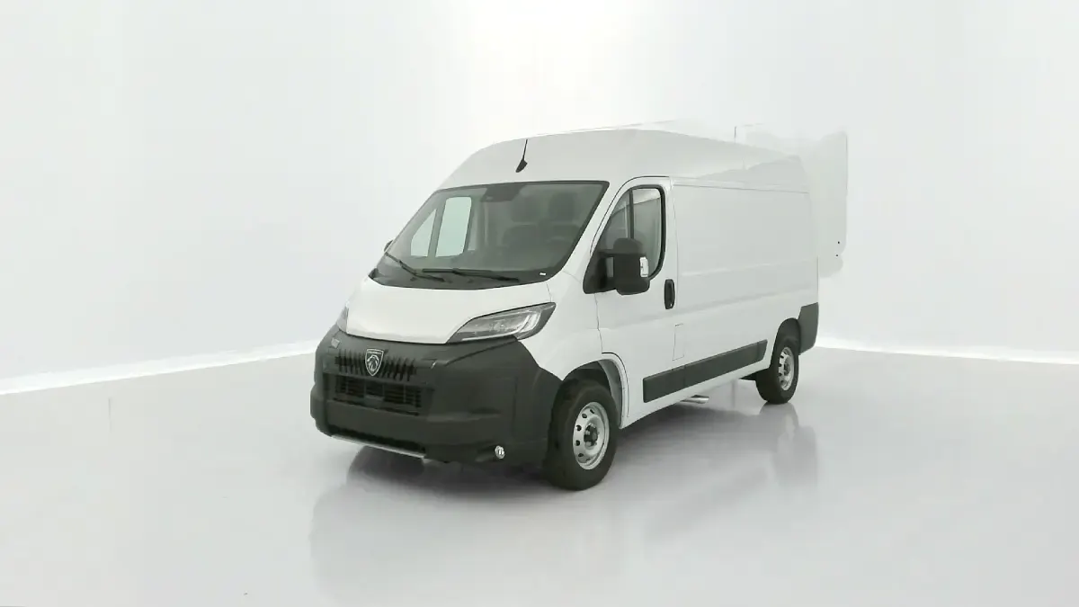 Neu Peugeot Boxer 140 PS (102 kW) 2025 (blancicy) Van