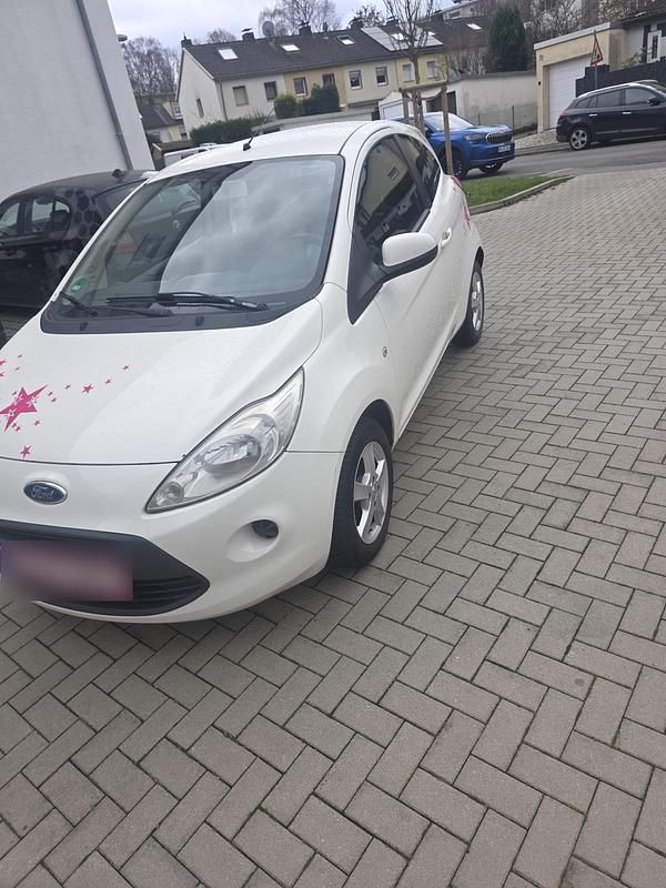 Gebraucht Ford Ka 69 PS (50 kW) 2011 Weiß Kleinwagen