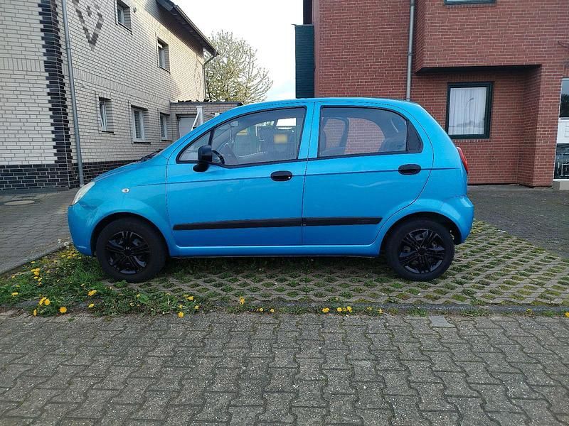 Second-hand Chevrolet Matiz 2009 Albastru Hatchback