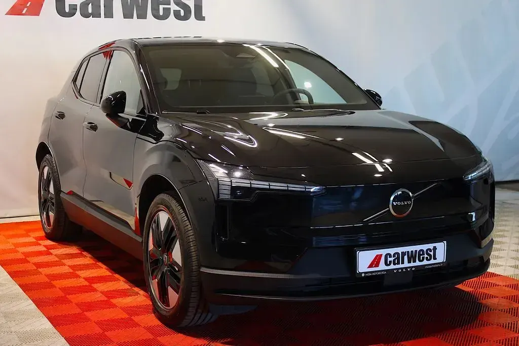Używany Volvo EX30 Core 200 kW (272 KM) 2025 Czarny SUV