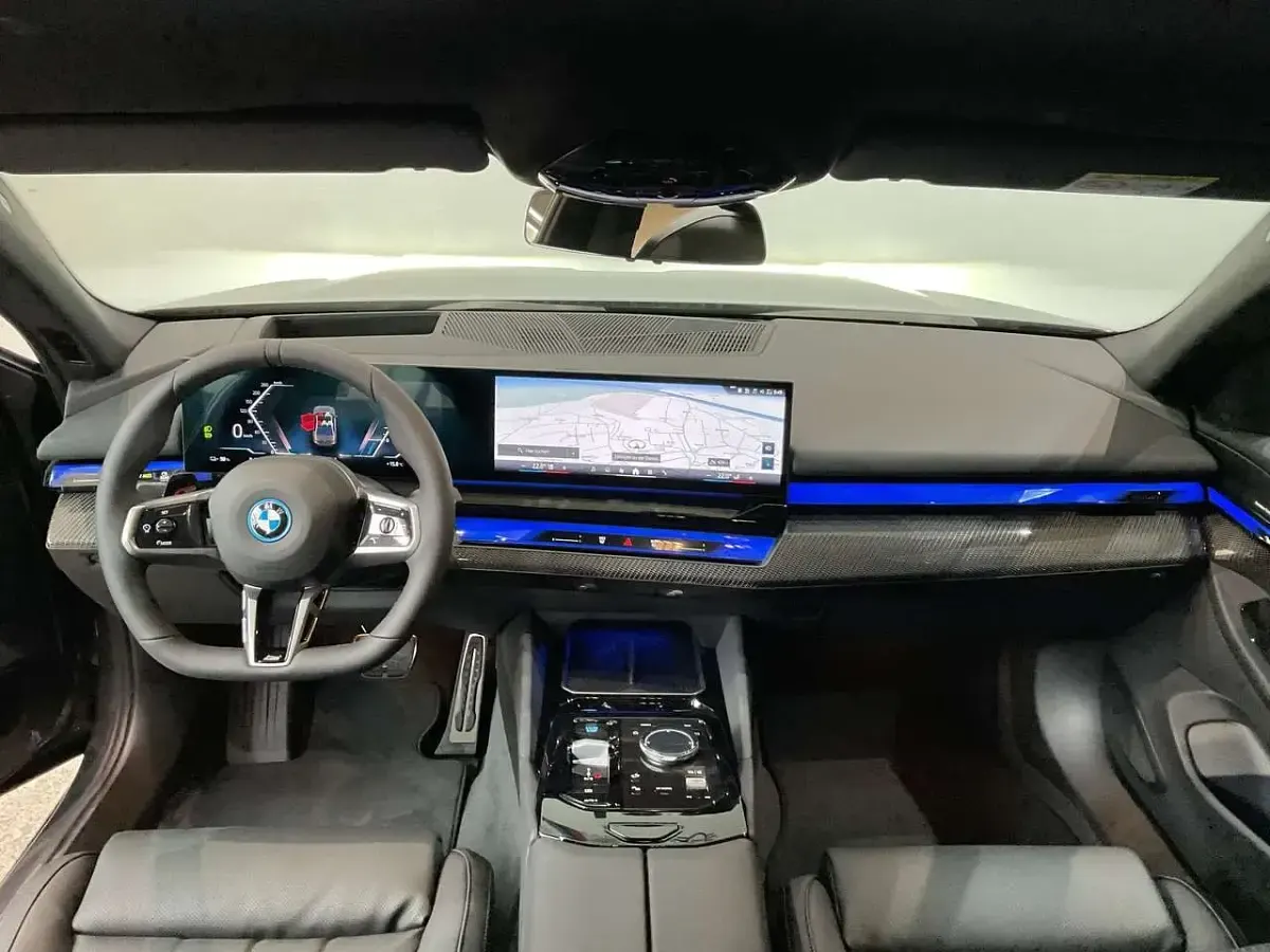 Gebraucht BMW i5 Comfort Edition 289 kW (394 PS) 2025 Grau Limousine