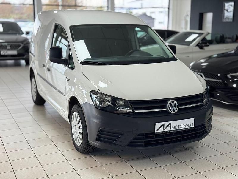 Weiß Gebraucht 2017 VW Caddy Van / Kleinbus | 7.995 € (Guter Preis) - Bild 1/4