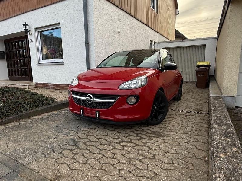 Rot Gebraucht 2017 Opel Adam Kleinwagen | 7.590 € (Guter Preis) - Bild 1/4