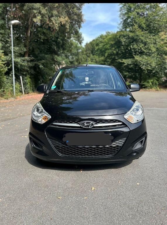 Schwarz Gebraucht 2011 Hyundai i10 Classic Kleinwagen | 2.800 € (Fairer Preis) - Bild 1/4