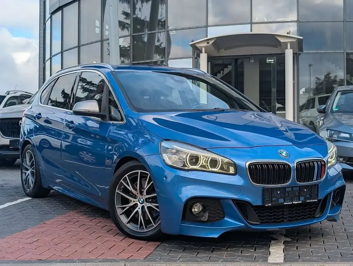 Gebraucht BMW 220 M Sport 190 PS (139 kW) 2015 Blau Van / Kleinbus