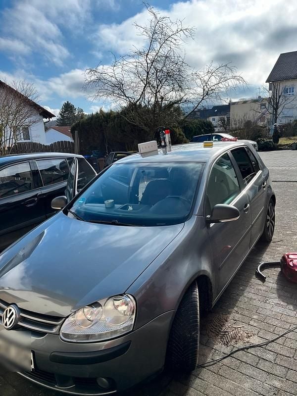 Gebraucht VW Golf V 116 PS (85 kW) 2006 Grau Kleinwagen